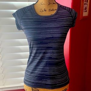 Champion short sleeve activewear, size XS